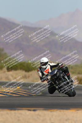 media/Nov-06-2023-Moto Forza (Mon) [[ce023d0744]]/3-Intermediate Group/Session 3 (Turn 5)/